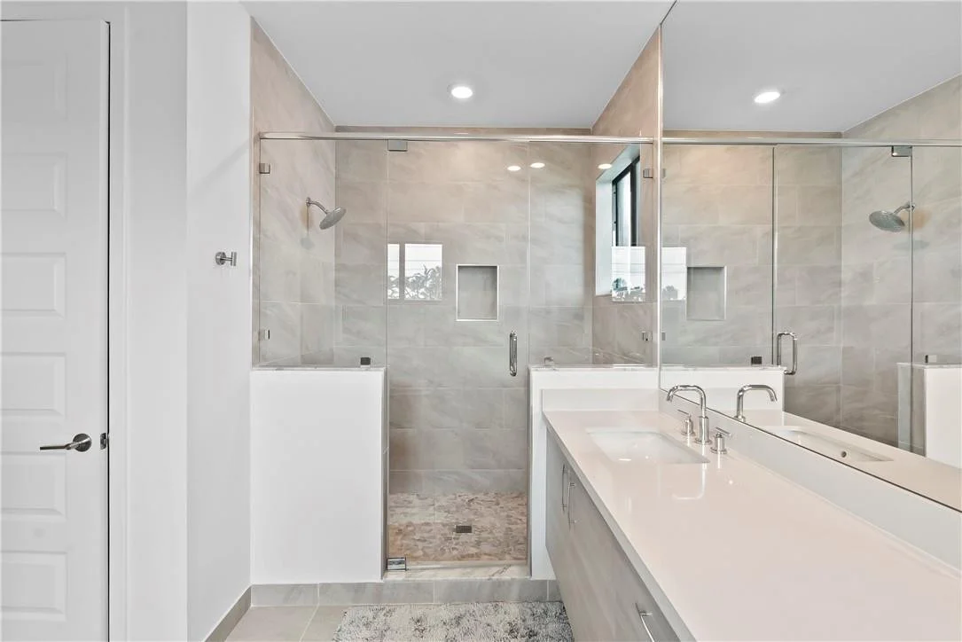 Photo of 10983 Passage Way