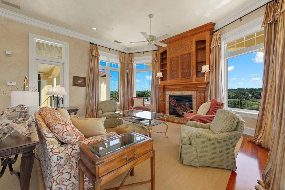 Photo of 501 GRANADA Drive