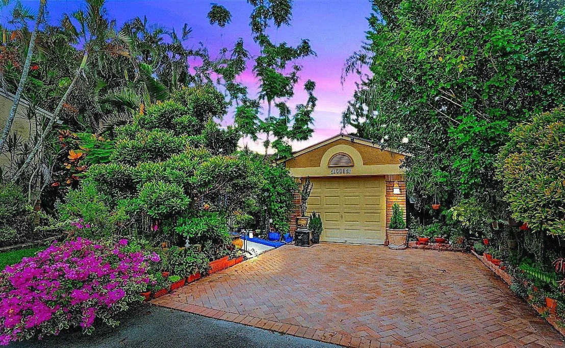 Photo of 13856 Langley Place