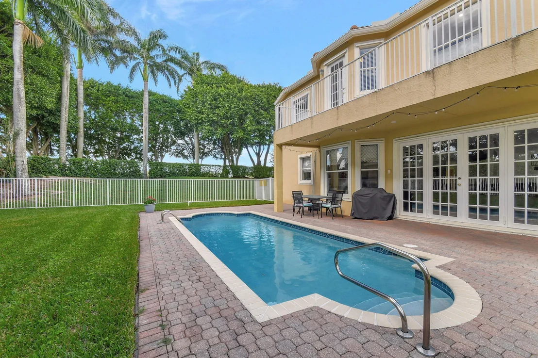 Photo of 2972 Shaughnessy Drive