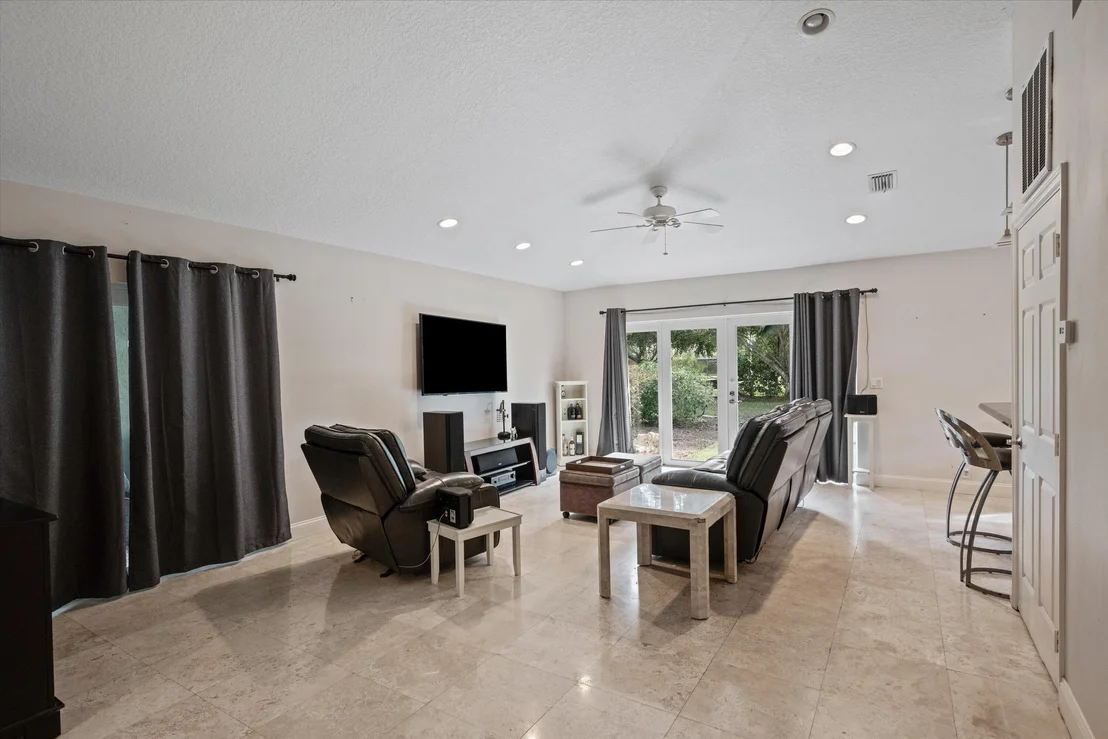 Photo of 135 Saint Davids Way