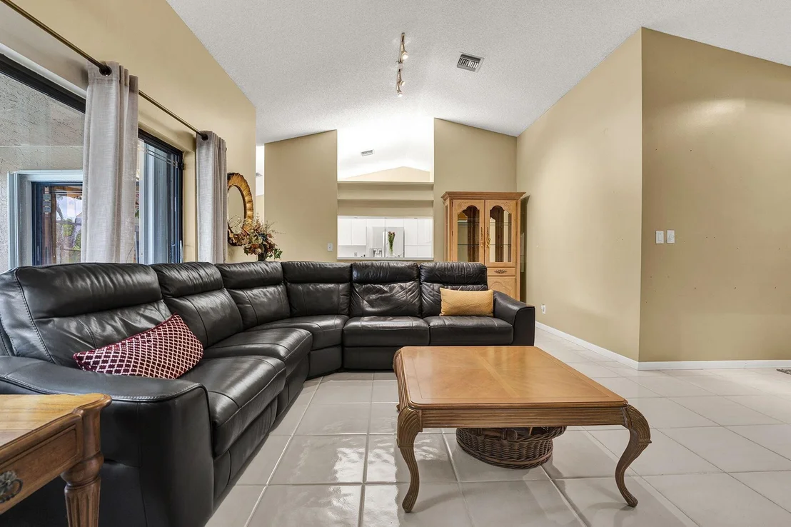 Photo of 21350 Summertrace Circle