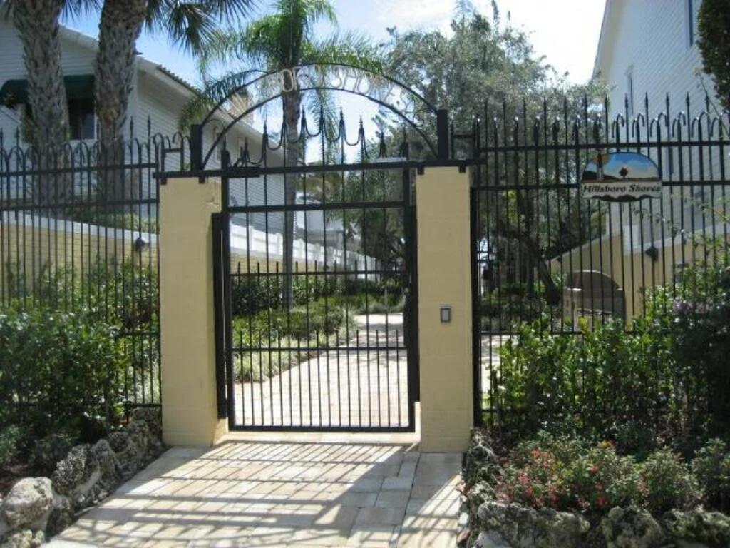 Photo of 2003 Bay Drive