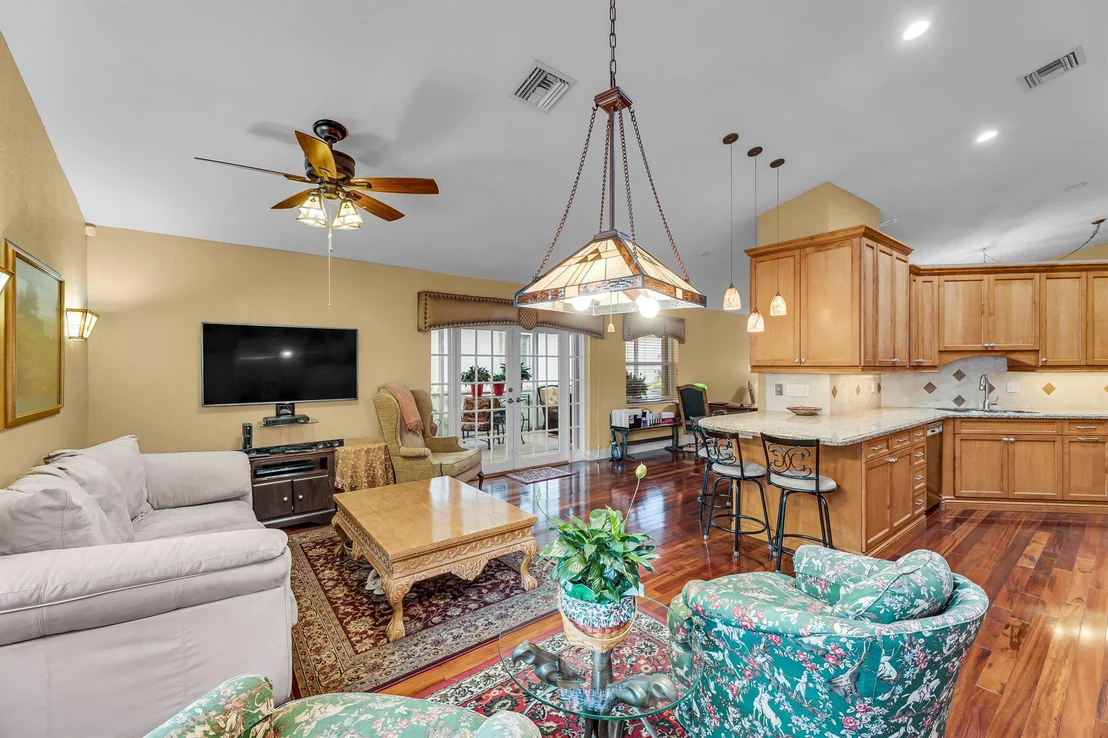 Photo of 3975 Sabal Lakes Road