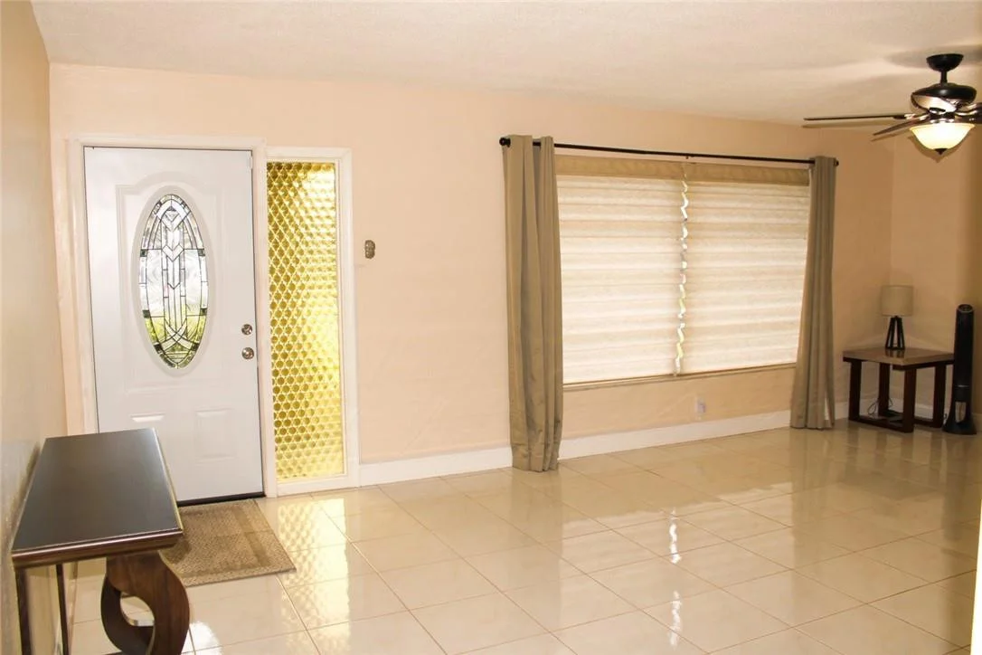 Photo of 5705 NW 48th Way