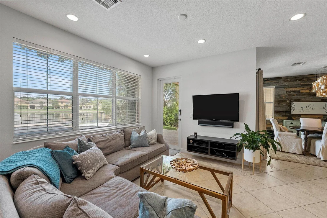 Photo of 3053 Payson Way