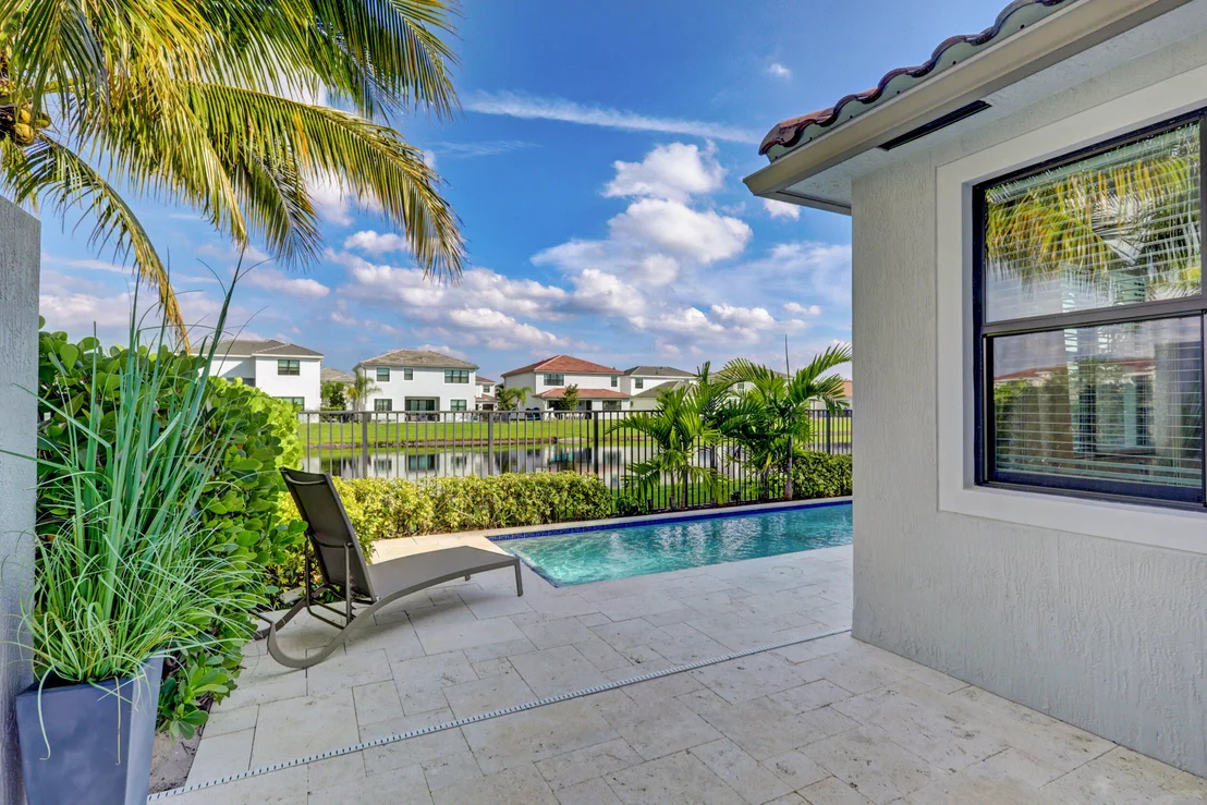 Photo of 7184 Montereal Path