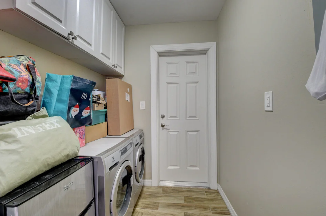 Photo of 4817 Lincoln Road