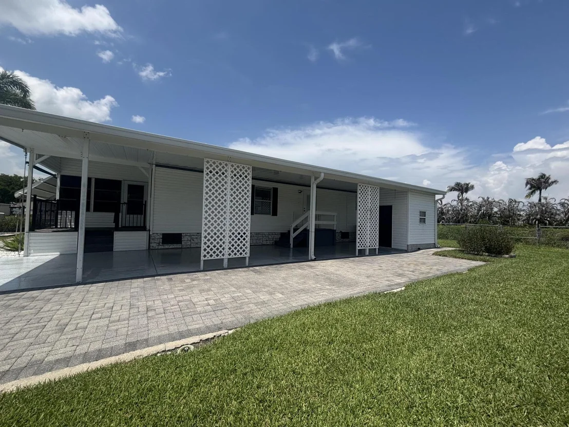 Photo of 1623 SW 35TH Circle