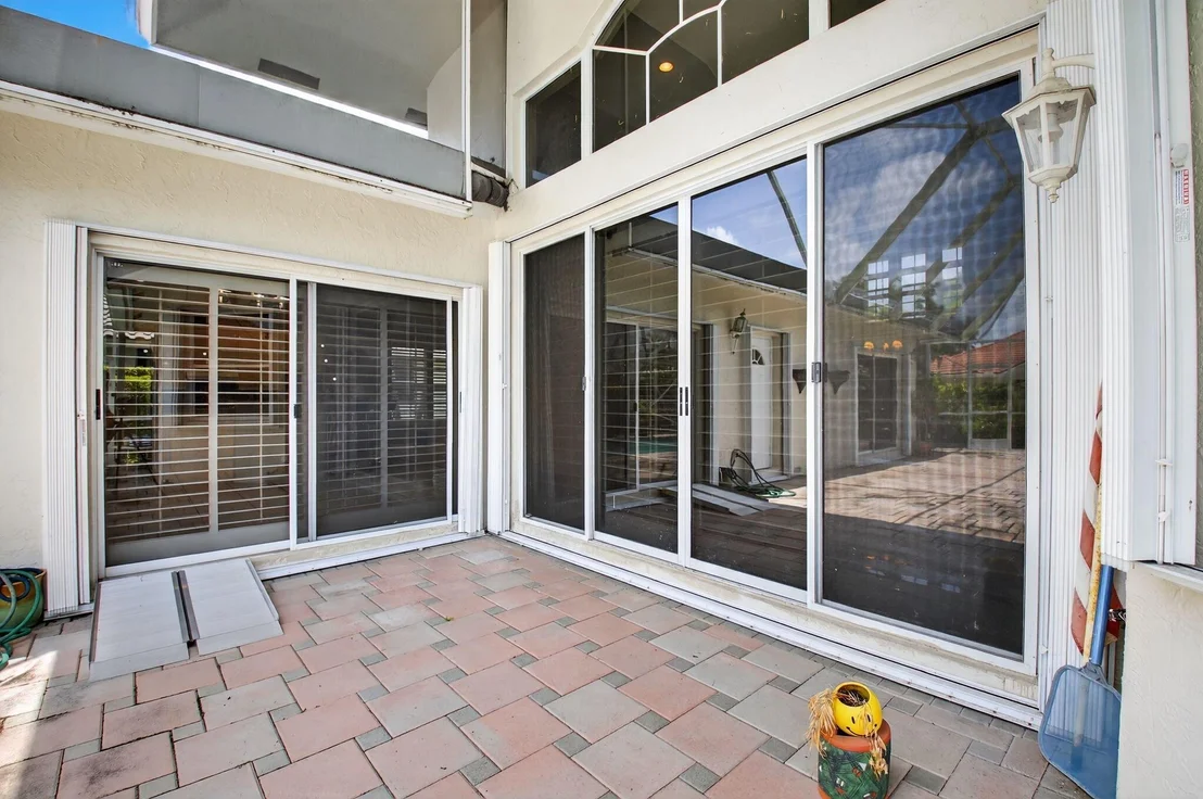 Photo of 7686 La Corniche Circle