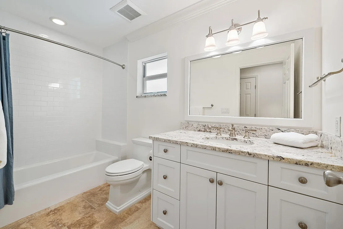 Photo of 1051 Gulfstream Way