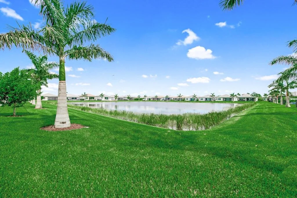 Photo of 9290 Mountain Pine Grove