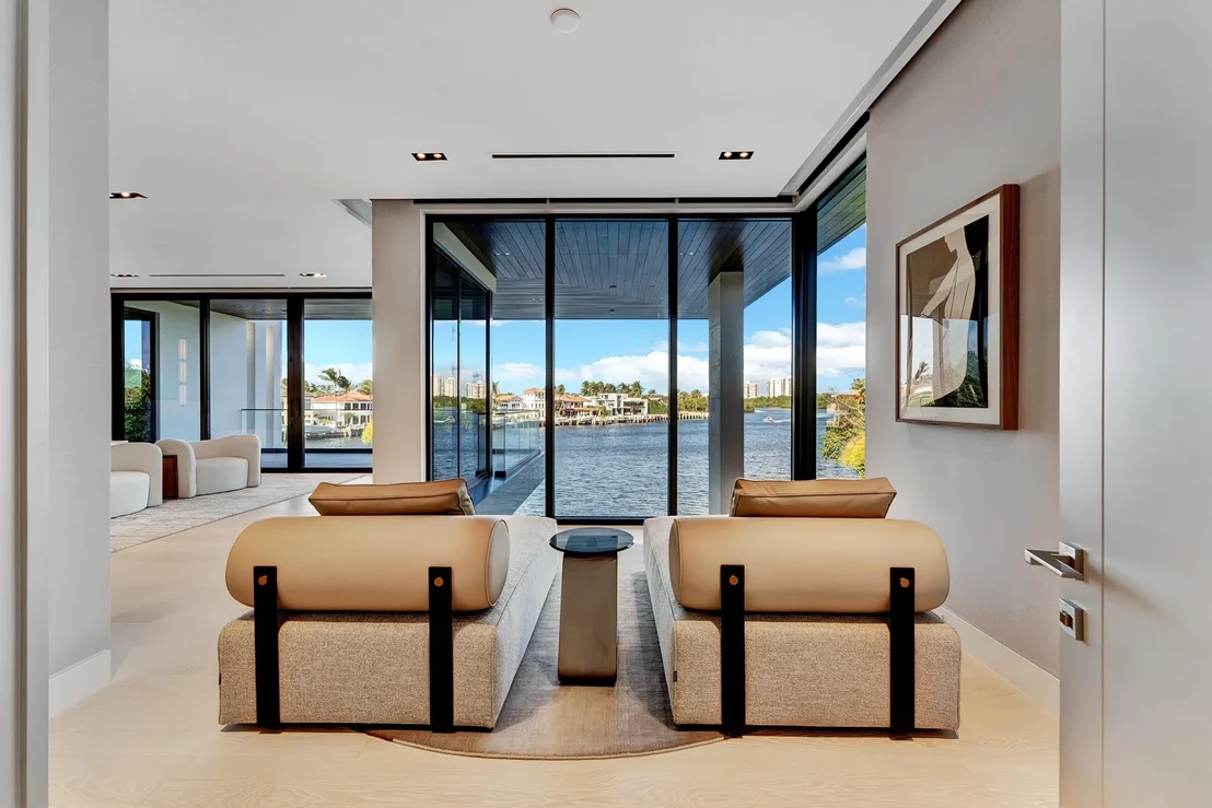 Photo of 829 Orchid Drive