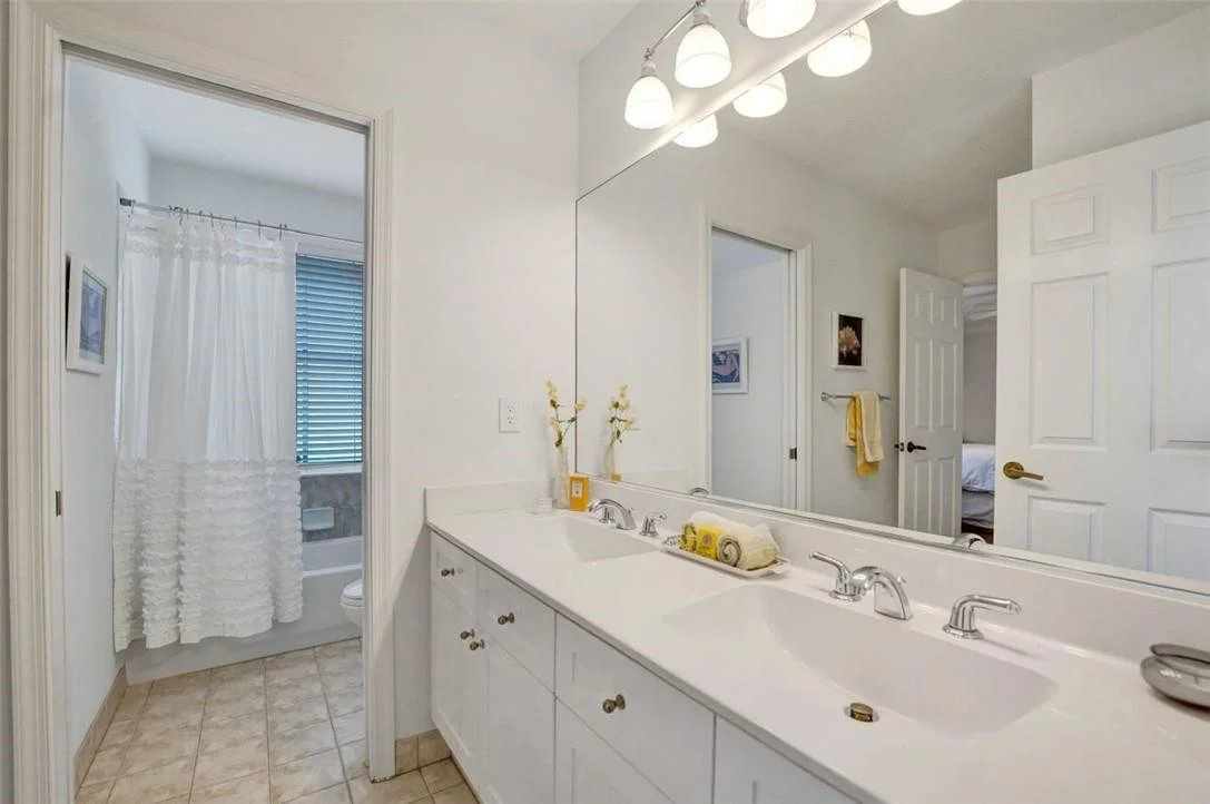 Photo of 1768 Harbor Pointe Circle