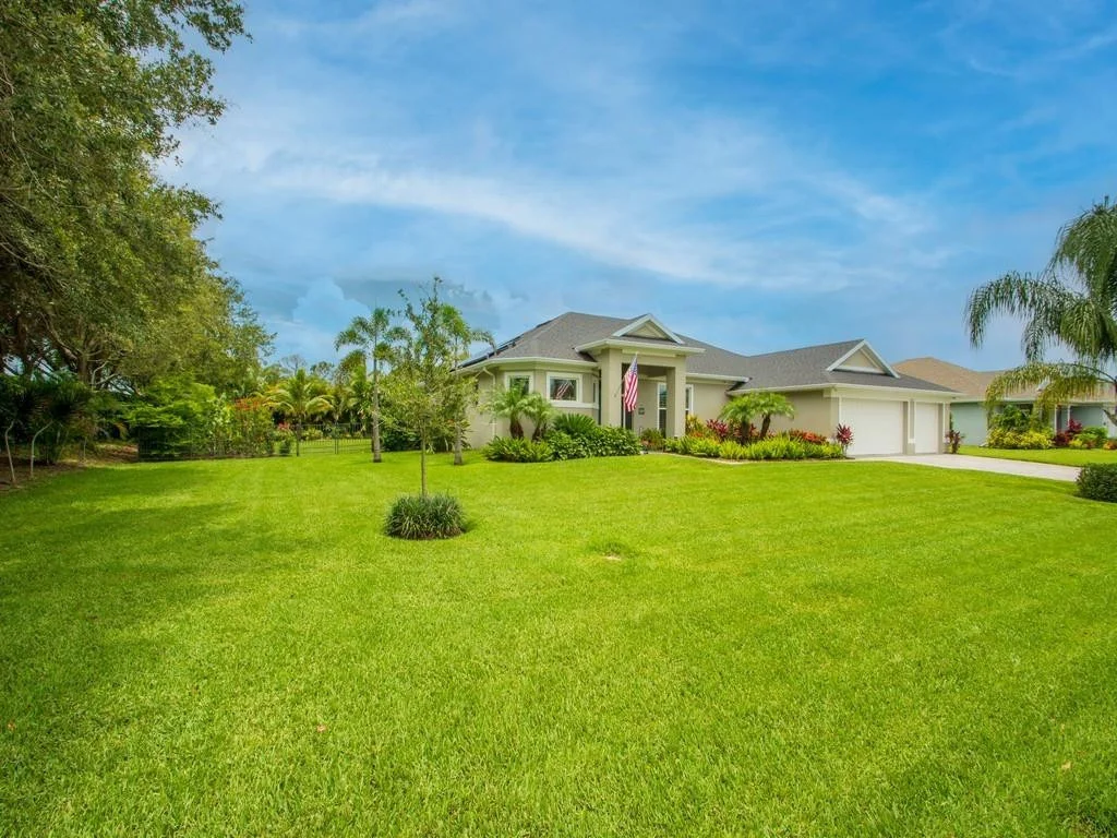 Photo of 8353 Paladin Square