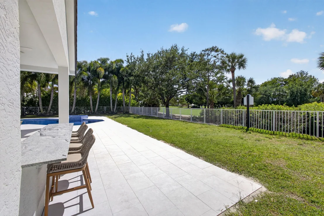 Photo of 2725 Seneca Circle