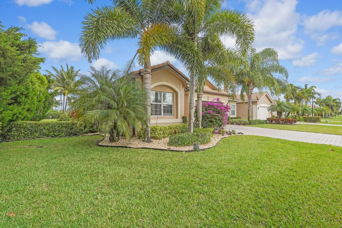 Photo of 12288 Cascade Valley Lane