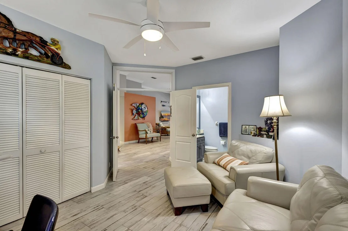 Photo of 271 Eagleton Estates Boulevard