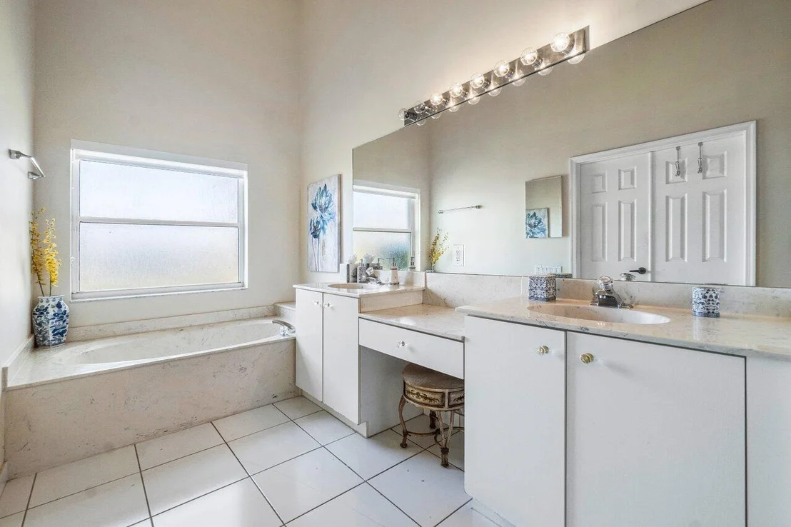 Photo of 12405 Lakeridge Falls Drive