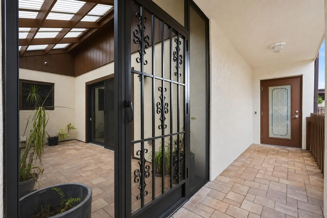 Photo of 6774 Wheaton Lane