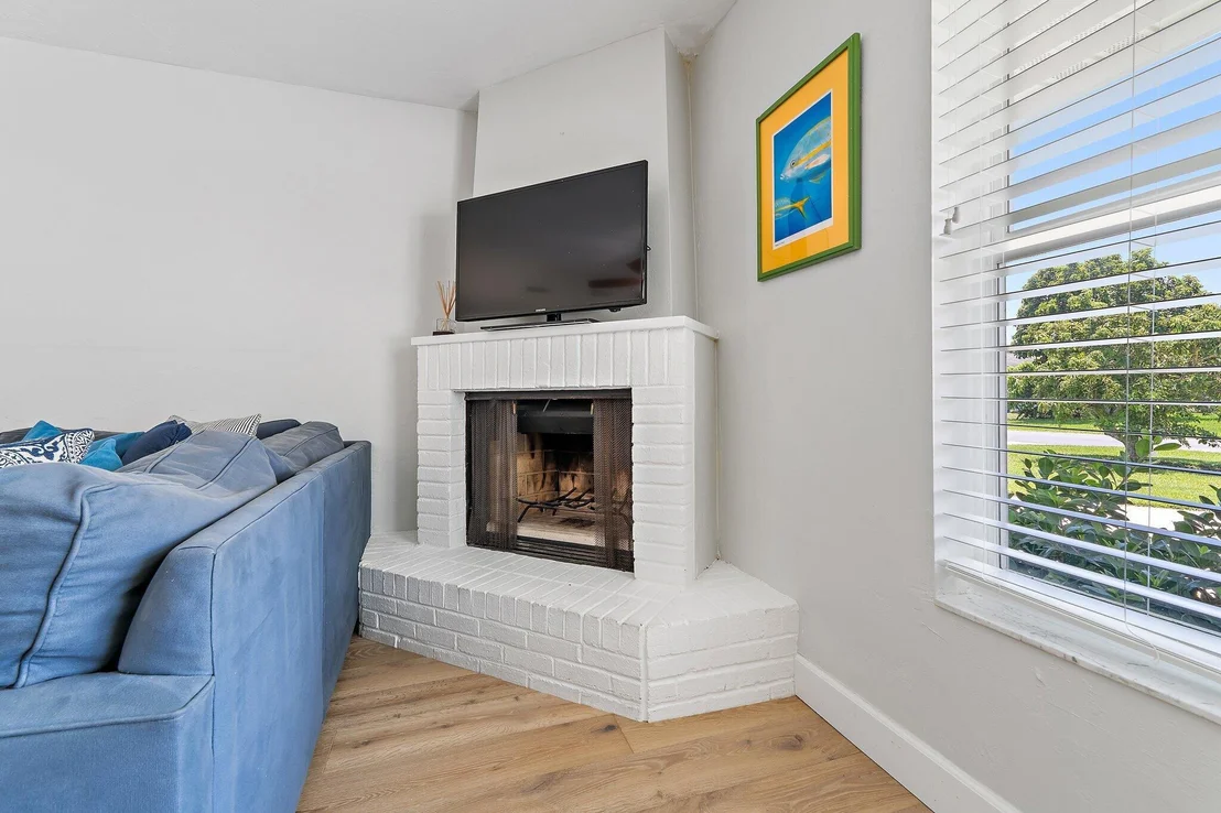 Photo of 86 Golfview Drive