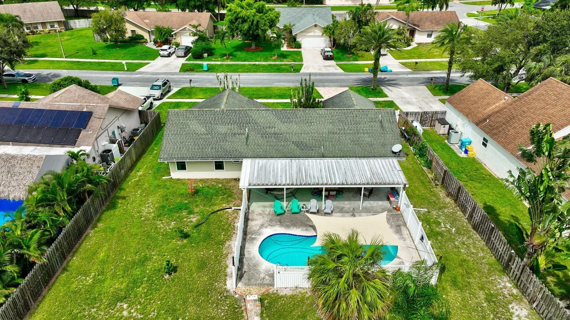 Photo of 50 Cedar Circle