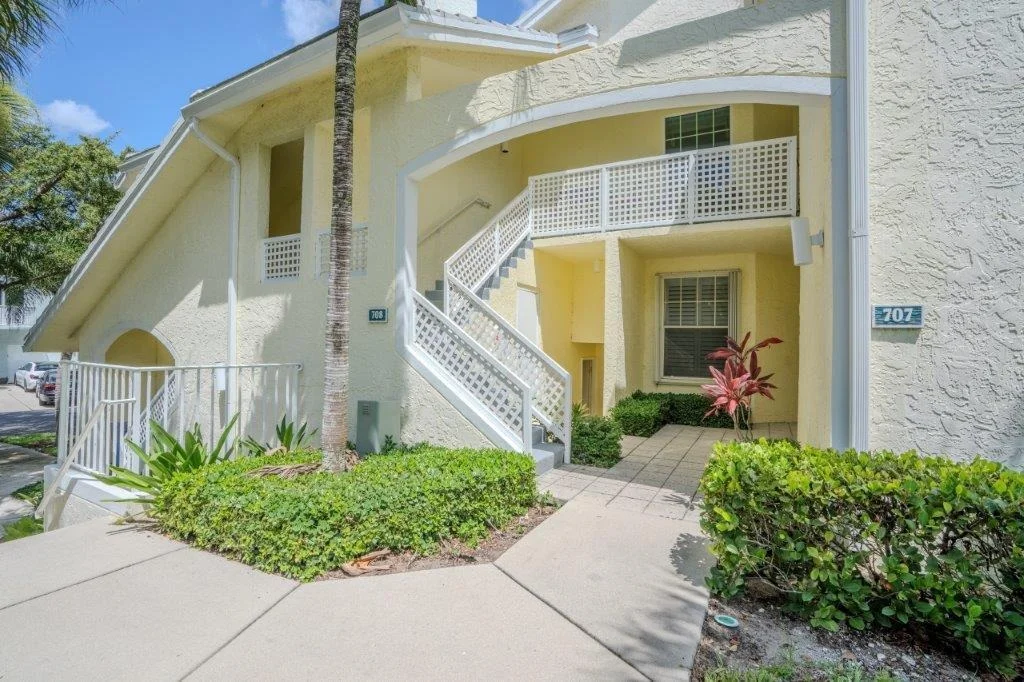 Photo of 708 Mainsail Circle