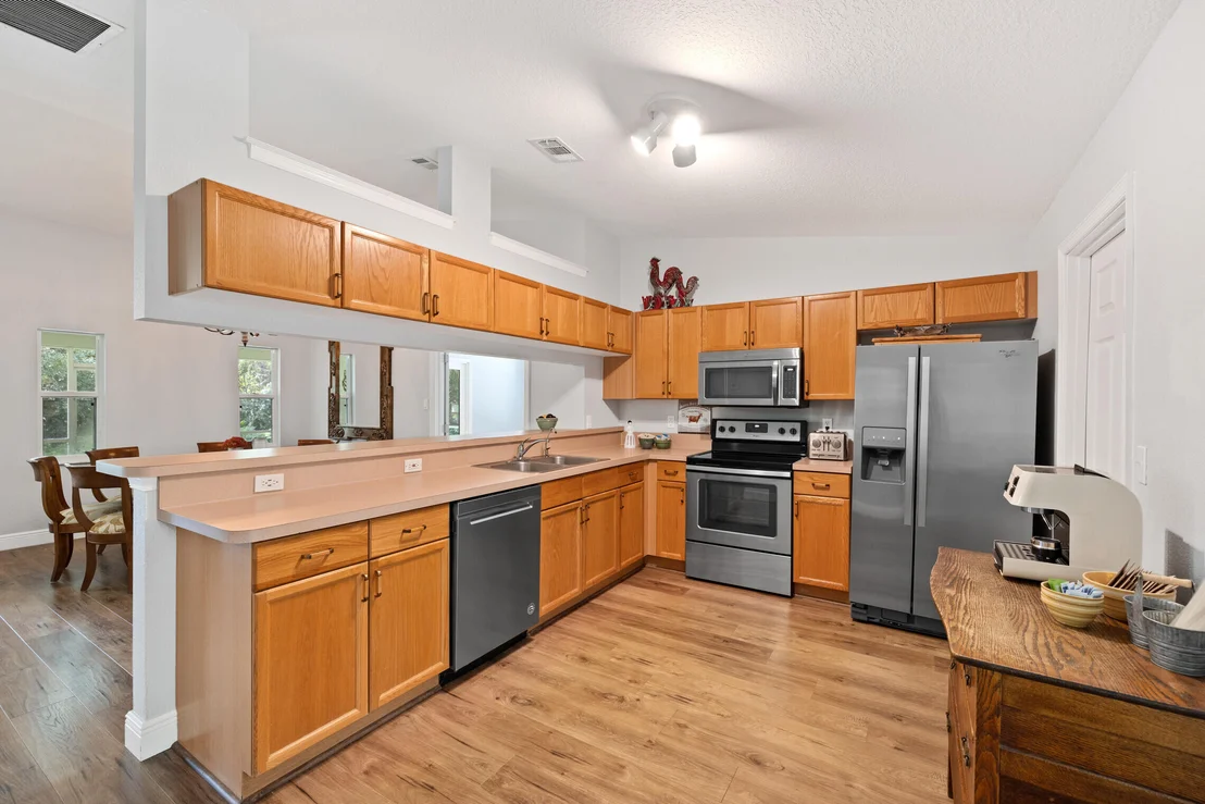 Photo of 13578 Edith Road