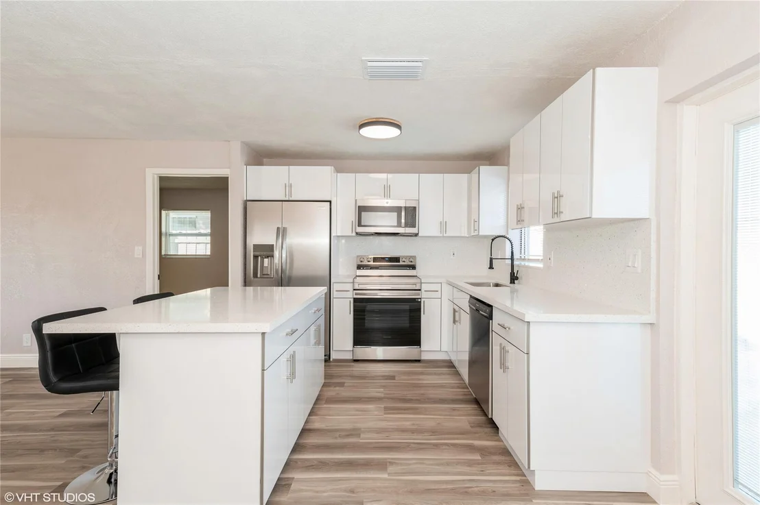 Photo of 5925 Basil Drive