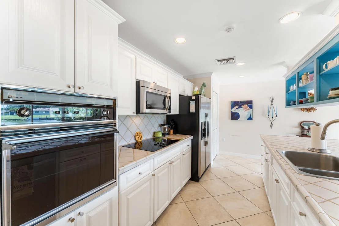 Photo of 8415 Pine Tree Lane