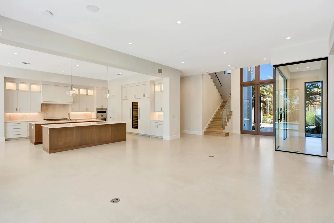 Photo of 112 Regatta Drive
