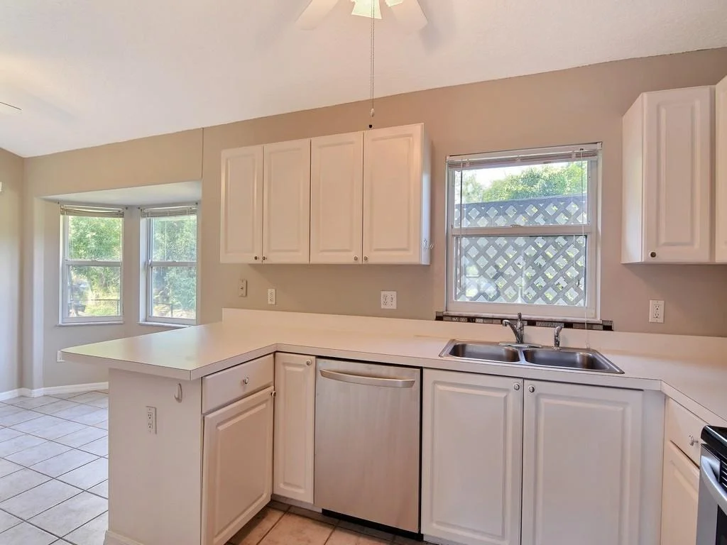 Photo of 4049 57th Terrace