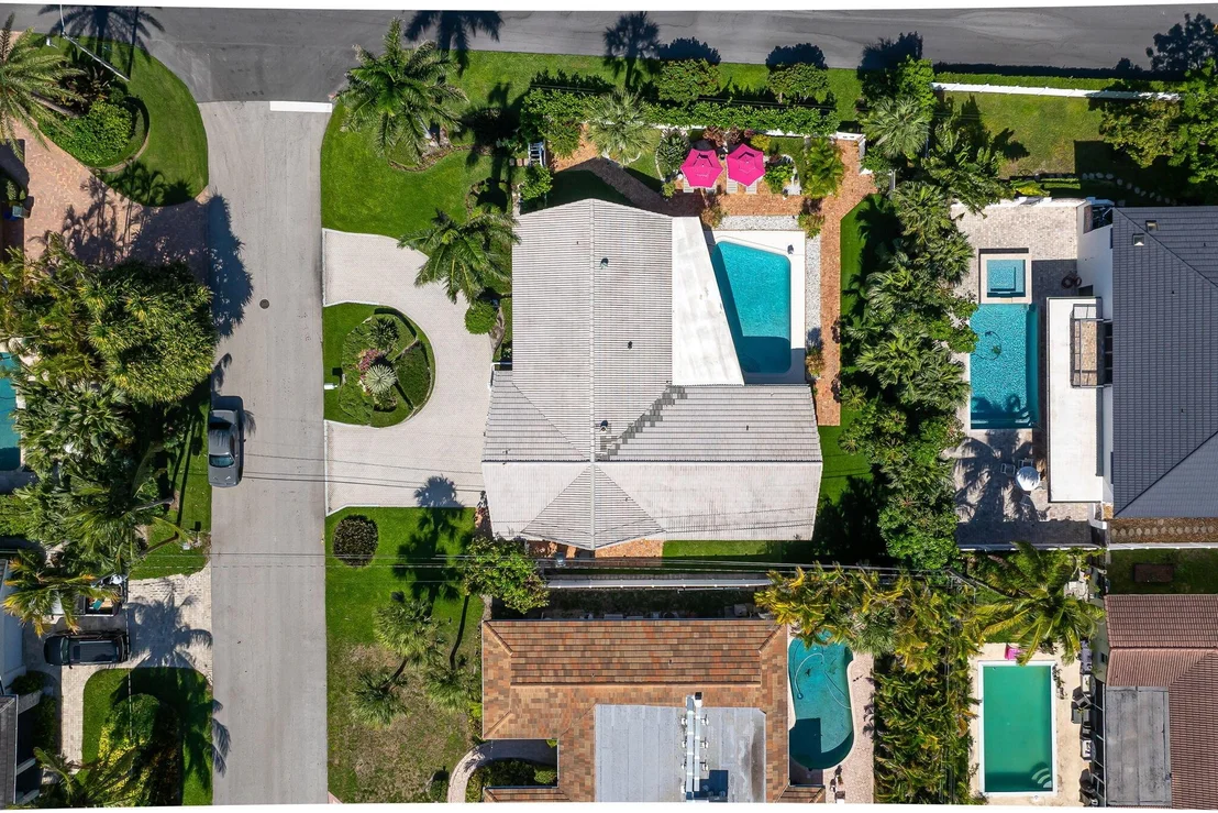Photo of 810 Valencia Drive