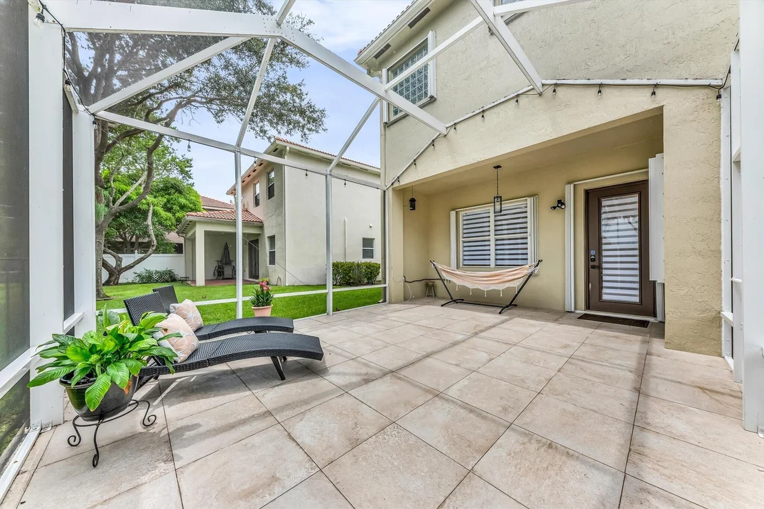 Photo of 1070 Grove Park Circle