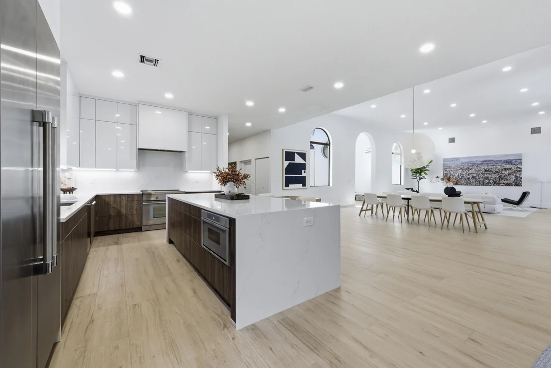 Photo of 2557 Seminole Circle