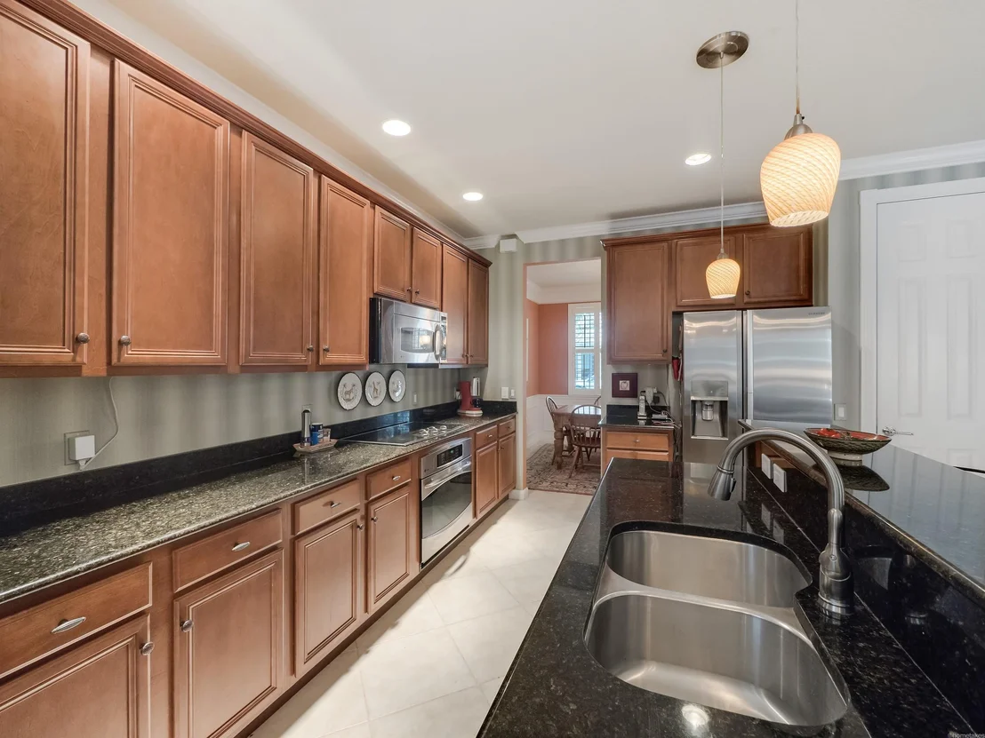 Photo of 3284 Wymberly Drive