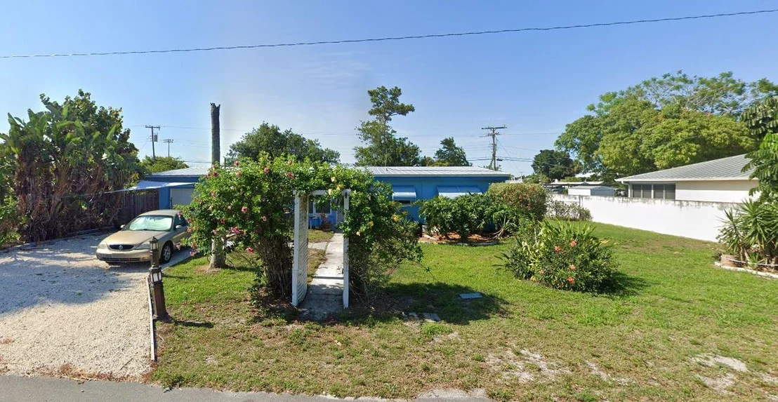 Photo of 863 SE 13th Street