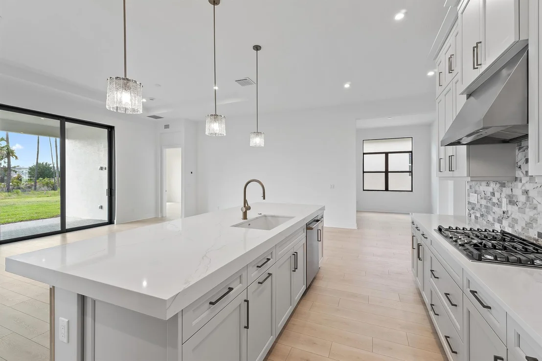 Photo of 7050 SE Haven Lane