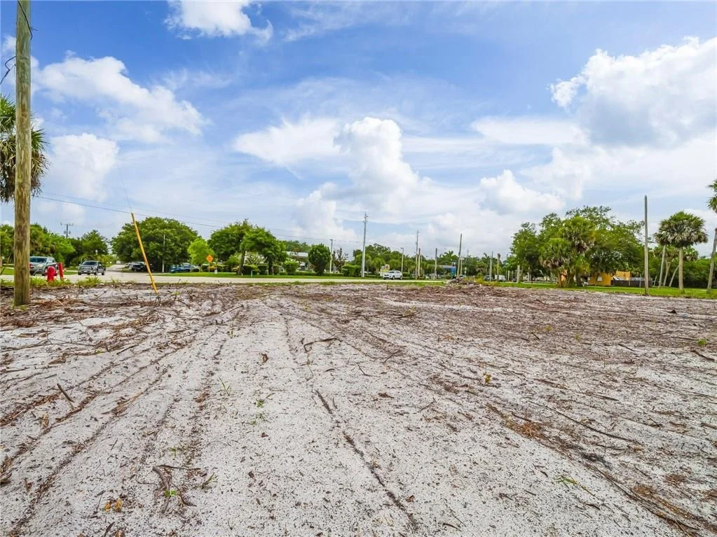 Photo of 445 Old Dixie Highway