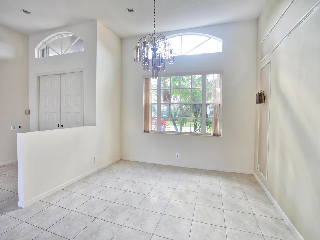 Photo of 6851 Chimere Terrace