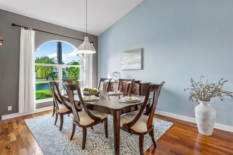 Photo of 10672 St. Thomas Drive