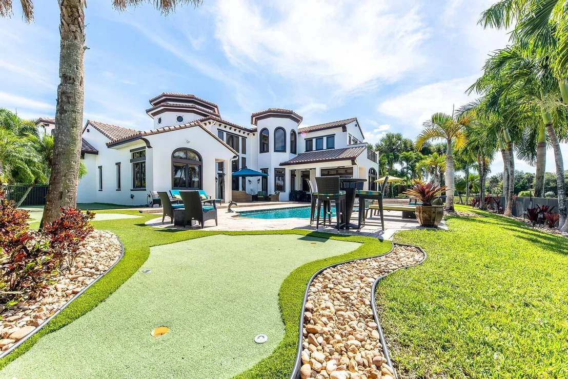 Photo of 7235 Lemon Grass Drive