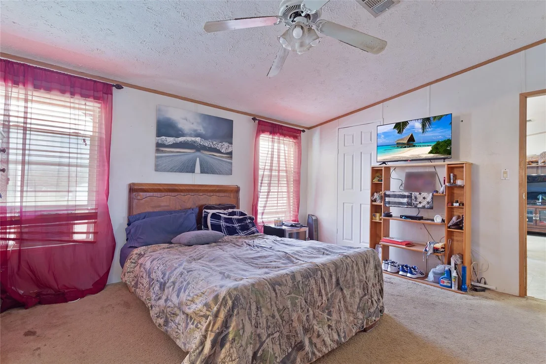Photo of 14814 Hays Road