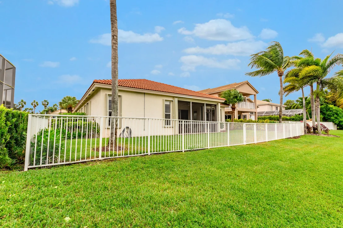 Photo of 4614 Mariners Cove Drive