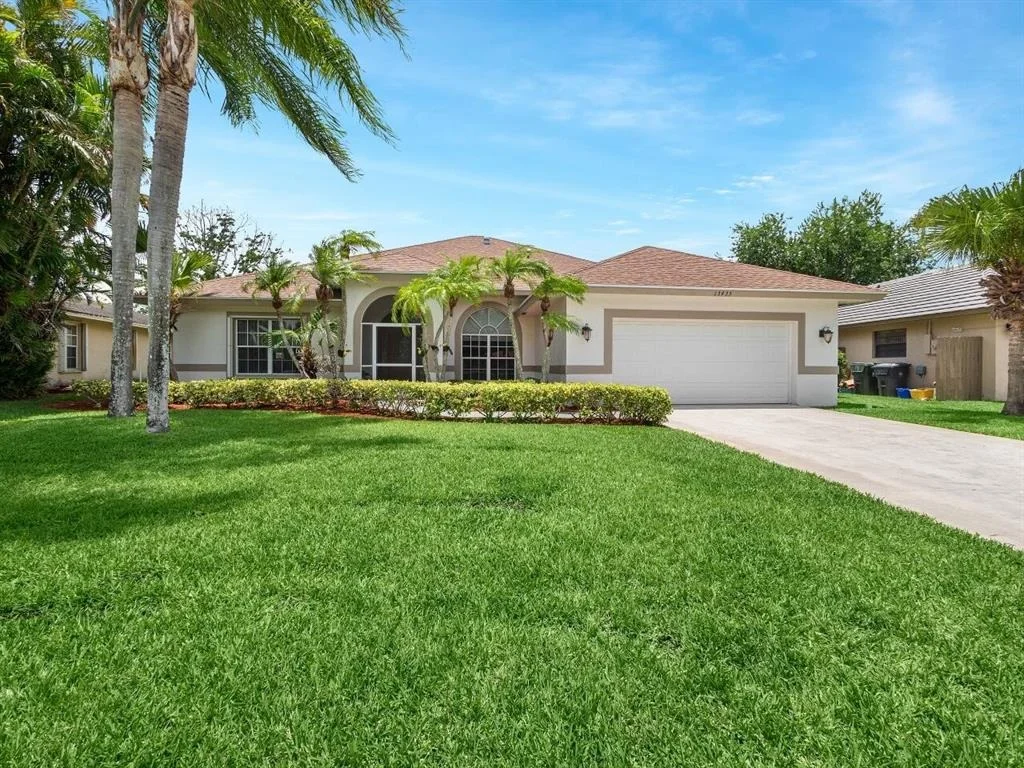 Photo of 13935 Geranium Place