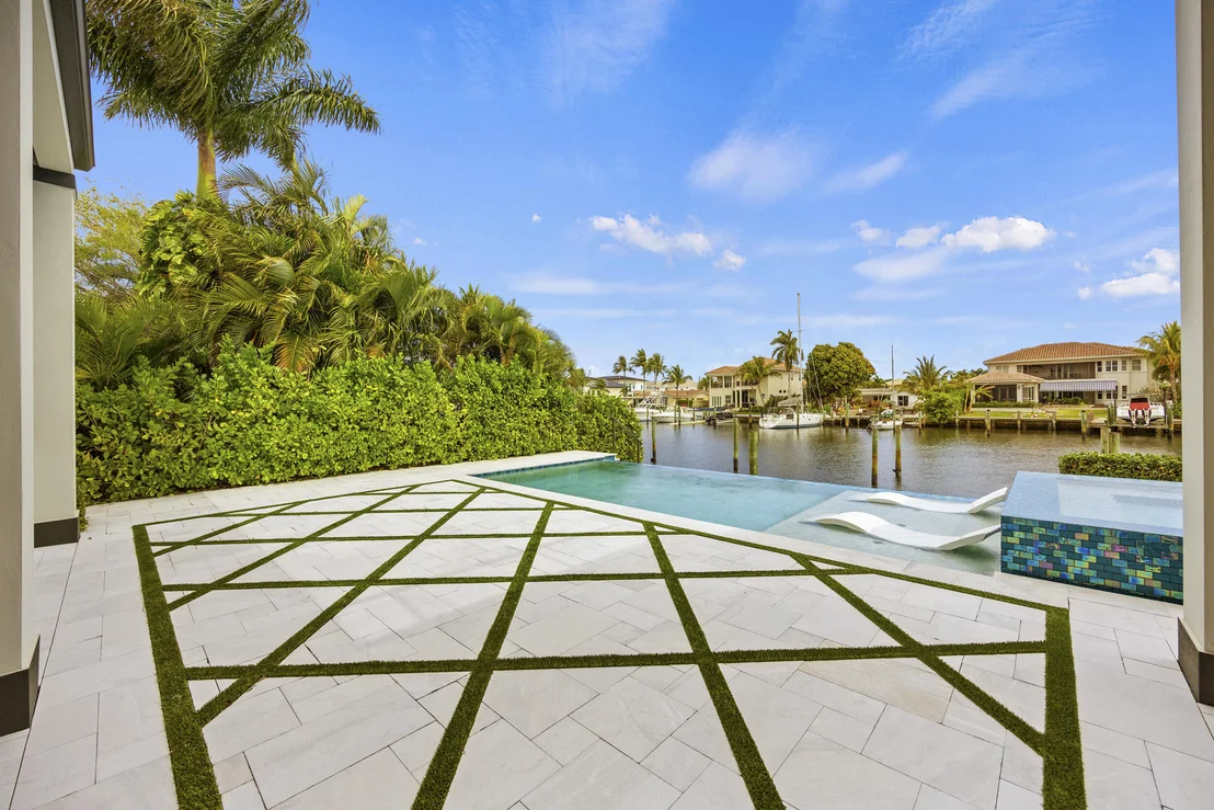 Photo of 736 Lagoon Drive