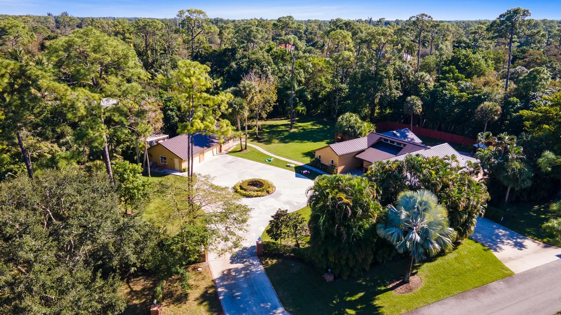 Photo of 12688 Pineacre Lane