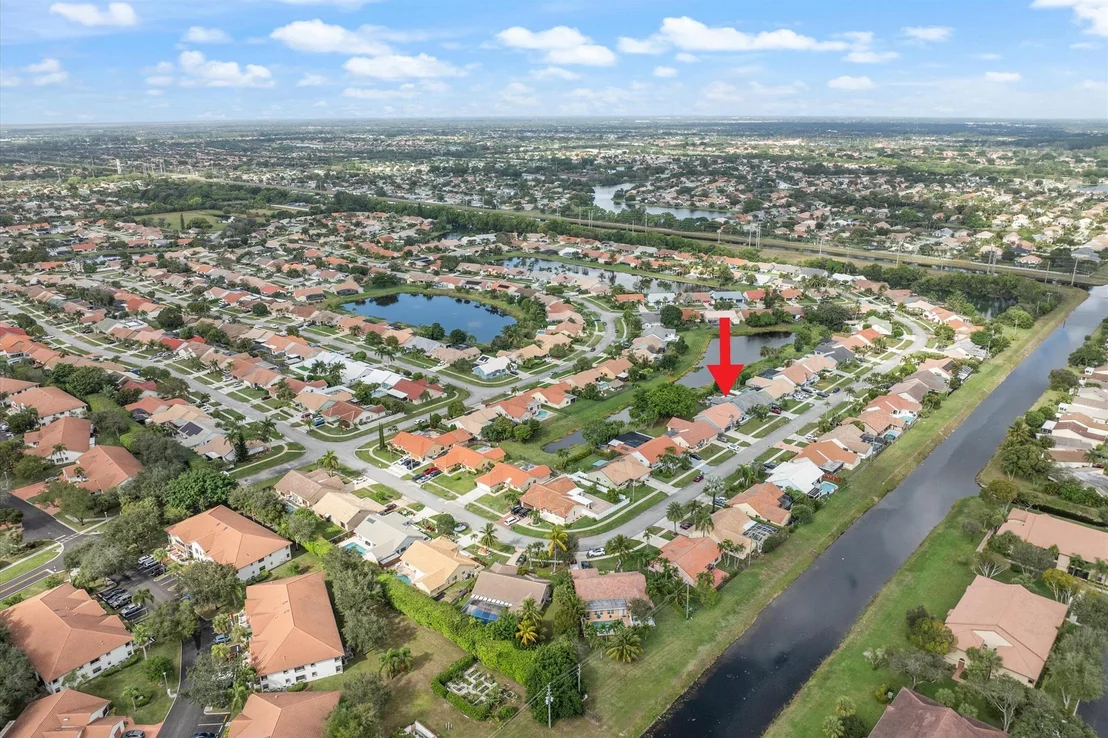 Photo of 9471 Sun Pointe Drive