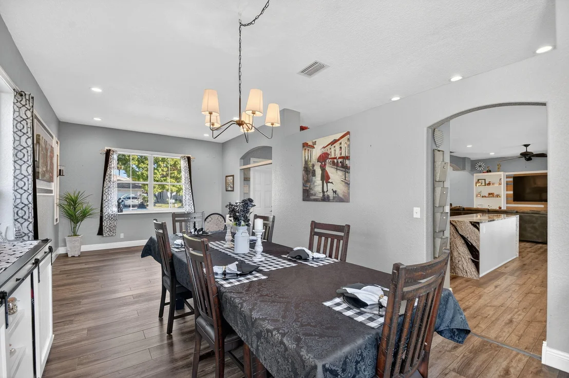 Photo of 5947 Bay Hill Circle