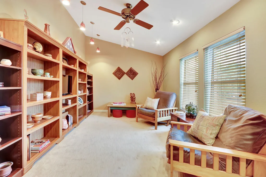 Photo of 3190 Windward Lane